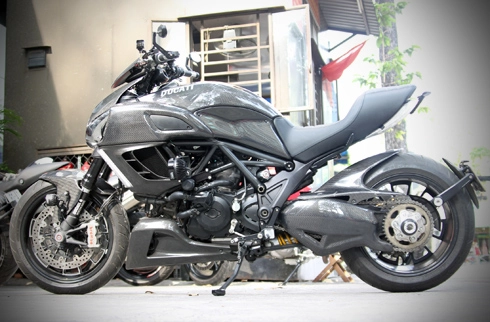 Ducati diavel bản độ full carbon của biker việt nam - 2