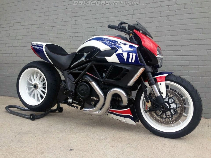 Ducati diavel ben spies edition - 2