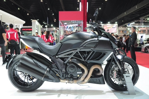 Ducati diavel dark 2014 bí ẩn đến từ bóng đêm - 5