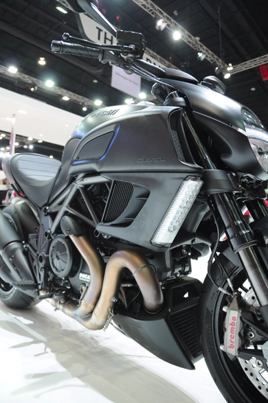 Ducati diavel dark 2014 bí ẩn đến từ bóng đêm - 2
