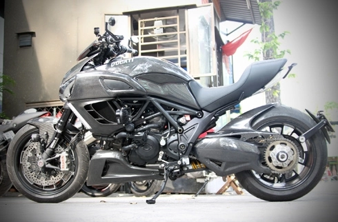 Ducati diavel độ carbon độc nhất việt nam - 2