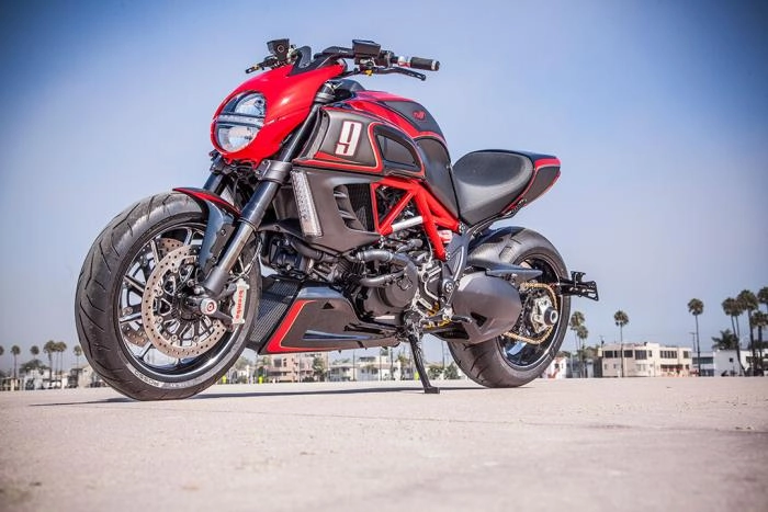 Ducati diavel độ tình cảm đáng yêu - 1