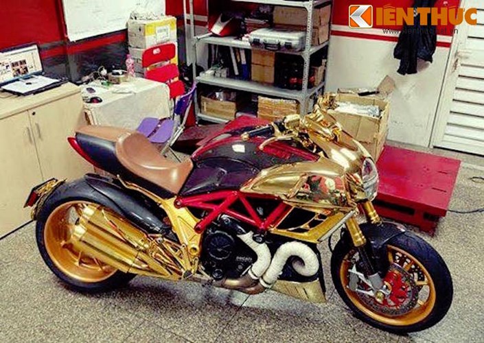 Ducati diavel mạ vàng 24k kịch độc tại hà nội - 4