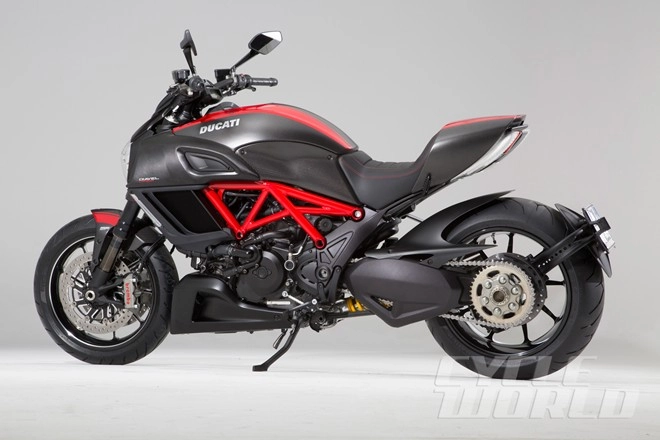 Ducati giới thiệu mẫu diavel 2015 - 5
