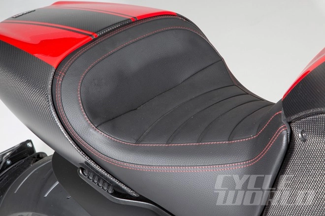 Ducati giới thiệu mẫu diavel 2015 - 19