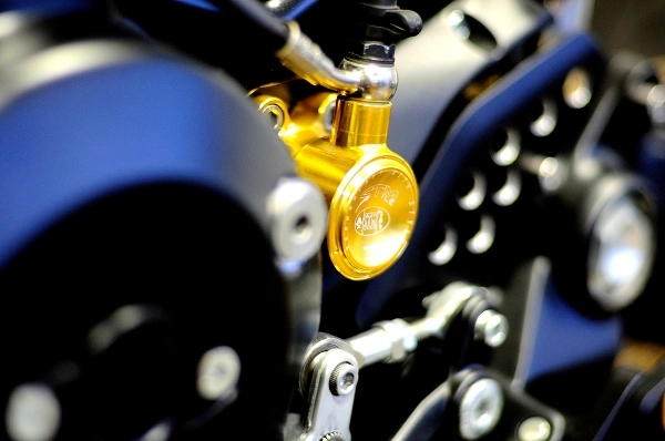 Ducati hypermotard cứng cáp với bản độ từ c2 design - 6