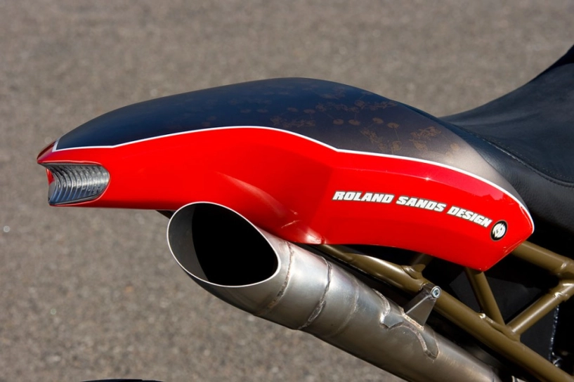 Ducati hypermotard với vẻ ngoài hầm hố hoàn toàn mới - 4