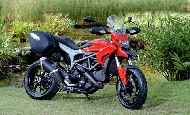 Ducati hyperstrada giá 400 triệu tại việt nam - 1