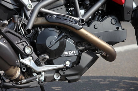 Ducati hypertrada dành riêng cho thị trường châu á - 11