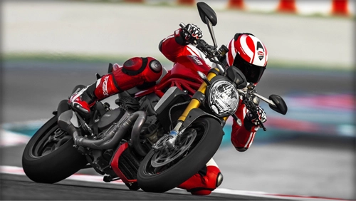 Ducati monster 1200 quỷ dữ xuất hiện với giá tốt - 18