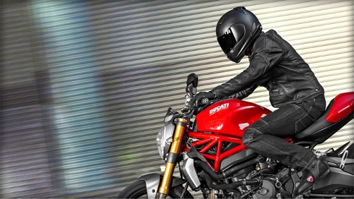 Ducati monster 1200 quỷ dữ xuất hiện với giá tốt - 21