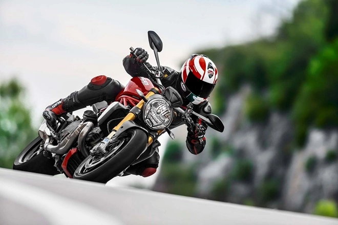 Ducati monster 1200 và monster 1200 s cùng nhau ra mắt - 10