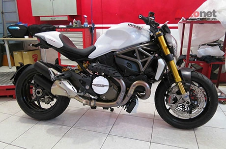 Ducati monster 1200s xuất hiện tại việt nam - 6