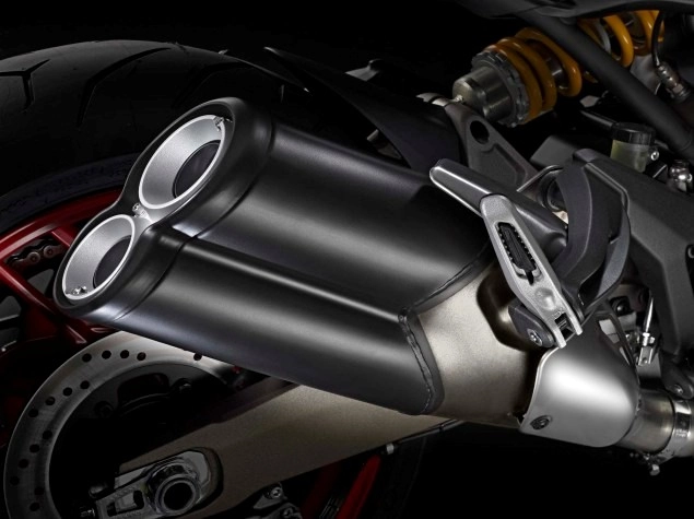 Ducati monster 821 lên kệ vào tháng 7 với giá 230 triệu đồng - 4