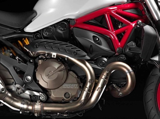 Ducati monster 821 lên kệ vào tháng 7 với giá 230 triệu đồng - 5