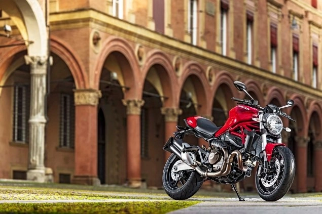 Ducati monster 821 lên kệ vào tháng 7 với giá 230 triệu đồng - 7