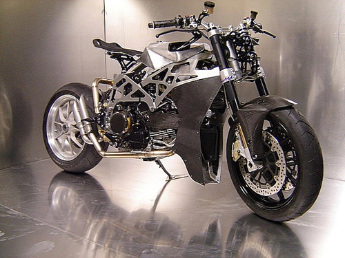 Ducati monster 900 cnc - 3