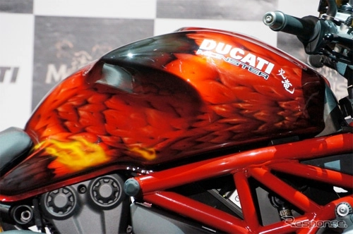 Ducati monster hunter cực ngầu và hầm hố với quái vậy rioreus - 6