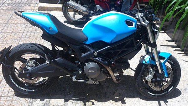 Ducati monster màu xanh độc lạ duy nhất tại sài gòn - 6