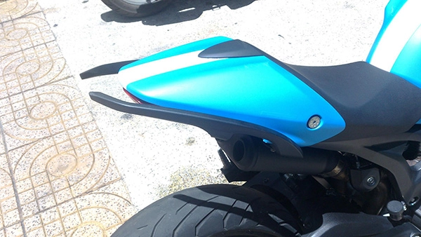 Ducati monster màu xanh độc lạ duy nhất tại sài gòn - 4