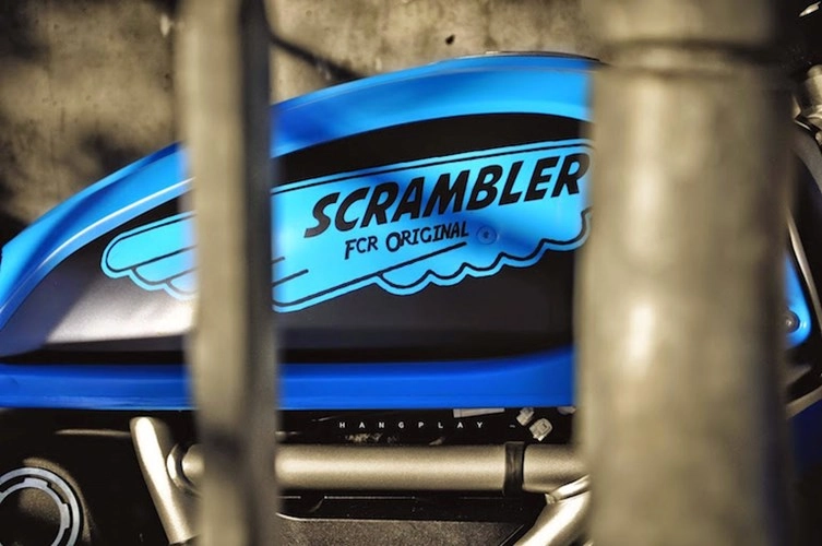 Ducati scrambler phiên bản baby blue đậm chất pháp - 4