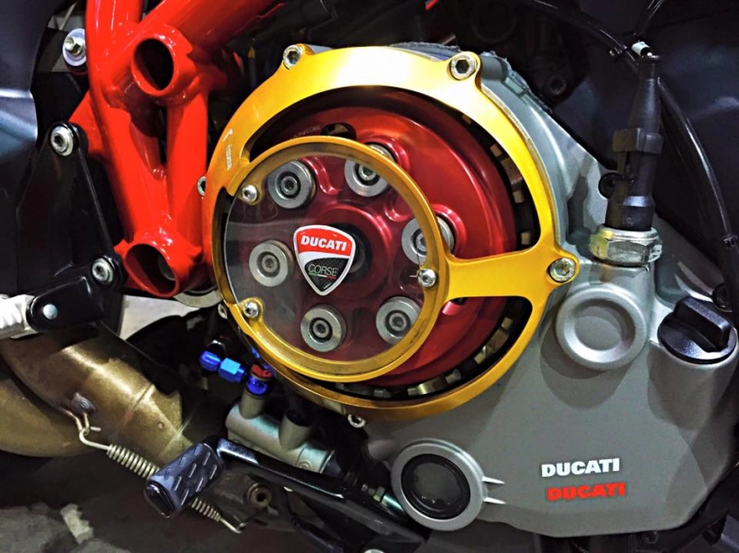 Ducati streetfighter 848 độ nổi bật với loạt đồ chơi hàng hiệu - 7