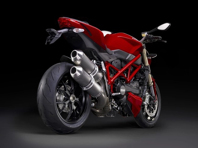 Ducati streetfighter 848 - mạnh mẽ pha lẫn sự hiện đại - 6