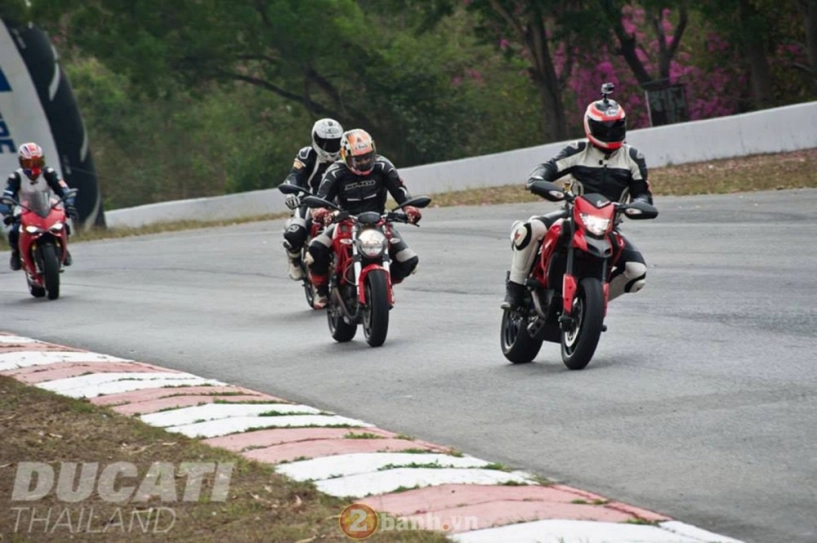 Ducati trackday - đại hội của 1199 - 6