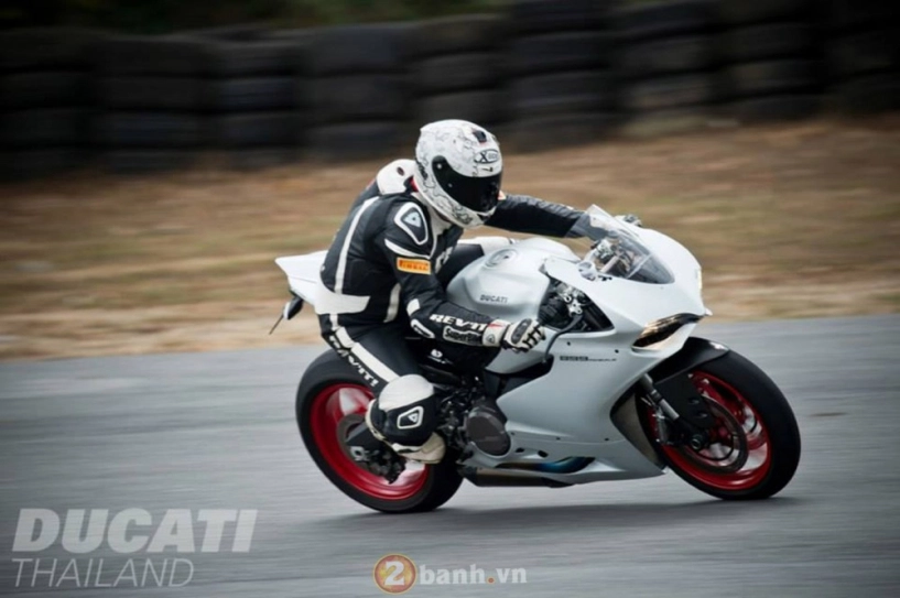 Ducati trackday - ngợp trời ducati - 9