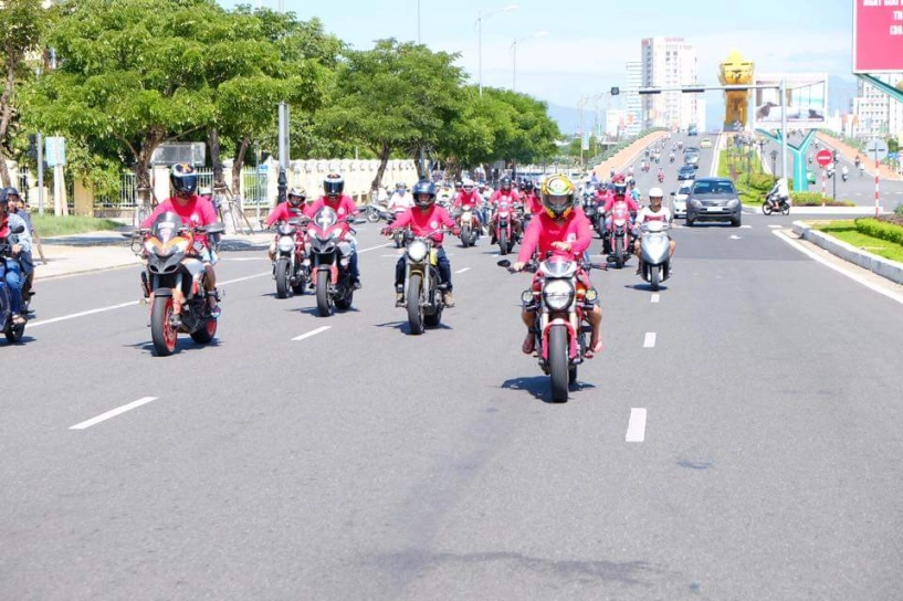 Ducati việt nam diễu hành mừng đại hội mô tô đà nẵng - 8
