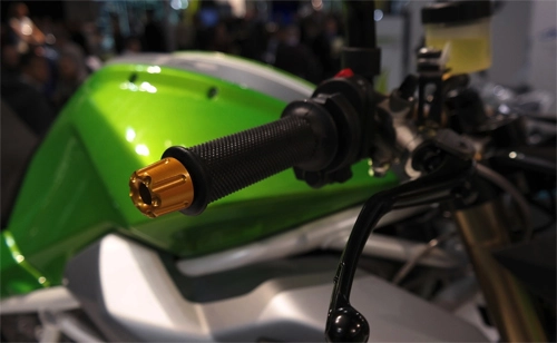 Energica eva siêu nakedbike chạy điện đầu tiên trên thế giới - 7