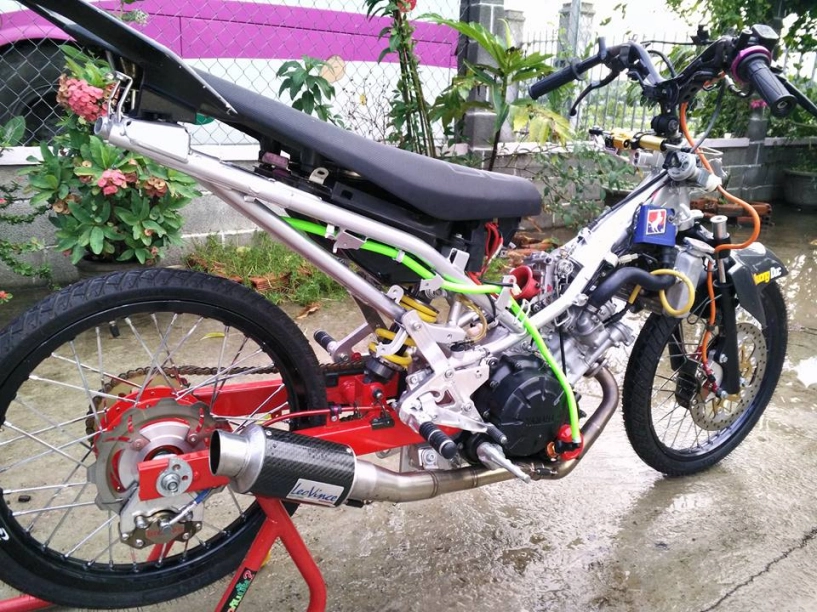 Exciter 135 phong cách drag trần trụi nhất quả đất - 3