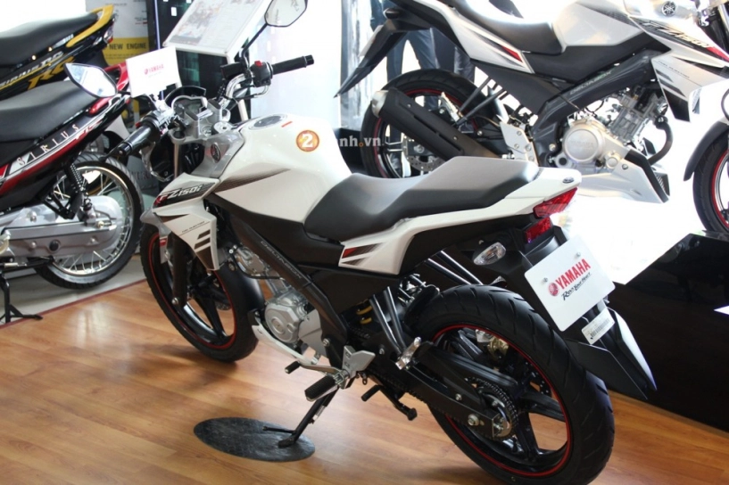 Fz 150i và v-ixion là 1 - 2