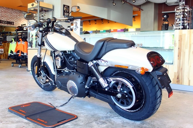 Harley-davidson fat bob 2014 xế hạng sang giá 700 triệu tại việt nam - 3