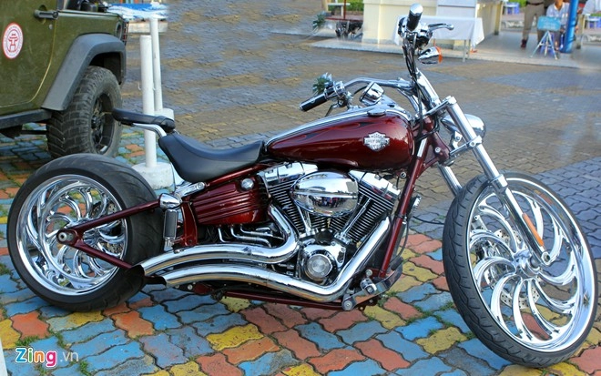 Harley-davidson rocker c độ cặp mâm hơn 6000 đô tại hà thành - 8