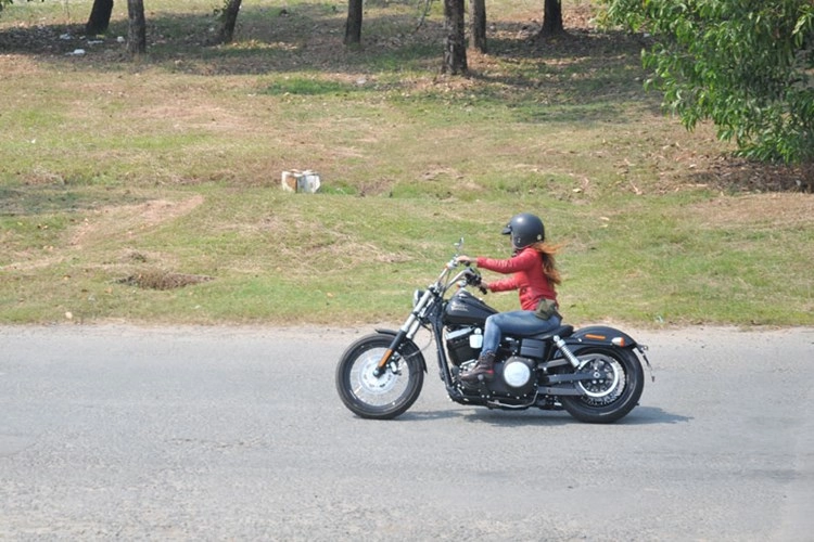 Harley davidson street bob - thời trang cổ điển tại đất việt - 15