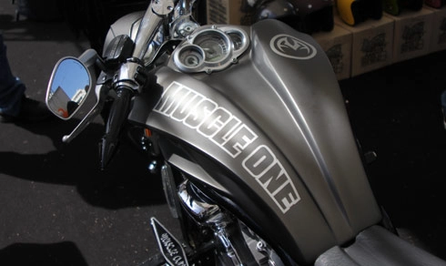 Harley-davidson v-rod độ của một biker sài gòn - 7