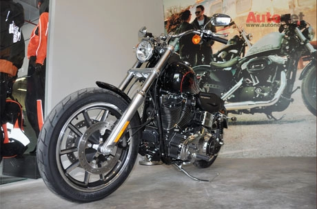 Harley-davidson việt nam tung ra ba mẫu xe mới nhất năm 2014 - 5