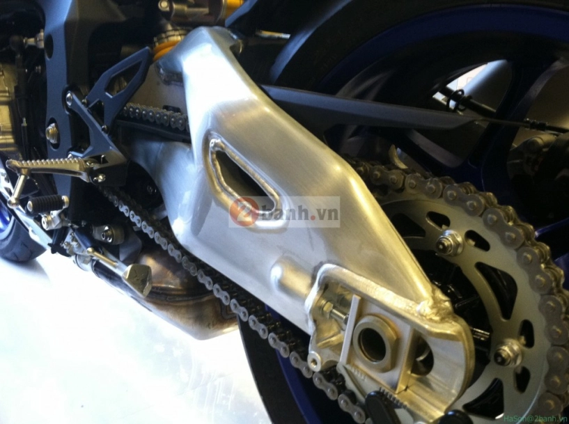 Hình ảnh và clip siêu môtô yamaha r1m tại sài gòn - 17