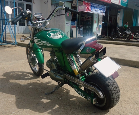 Honda 67 độ phong cách chopper - 5