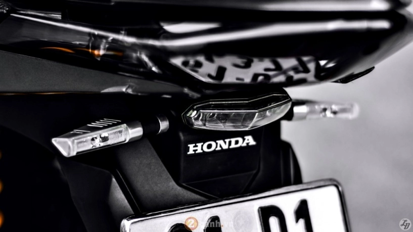 Honda airblade full option khủng của cựu sinh viên bình dương - 11