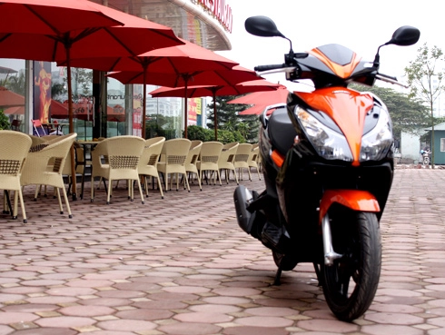 Honda bán được bao nhiêu xe máy tại vn trong năm 2014 - 1