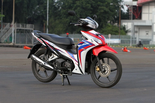 Honda blade 125 fi 2014 chính thức ra mắt - 3