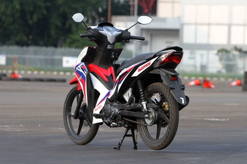 Honda blade 125 fi 2014 chính thức ra mắt - 6