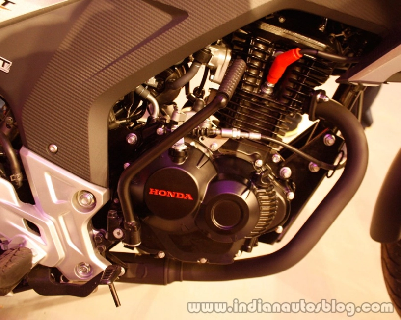 Honda cb hornet 160r ra mắt tại ấn độ - 12