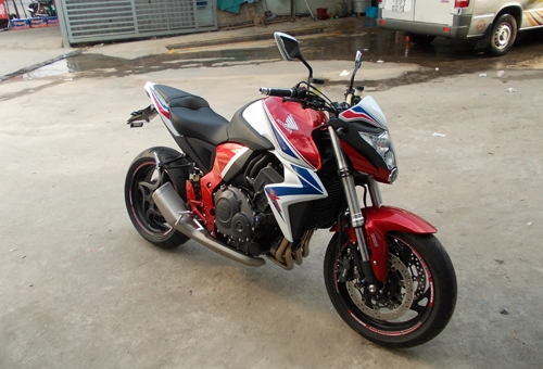 Honda cb1000r abs limited 2014 đầu tiên về việt nam - 2