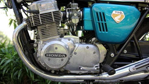 Honda cb750 được phục chế tại sài gòn - 11