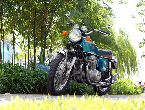 Honda cb750 được phục chế tại sài gòn - 3