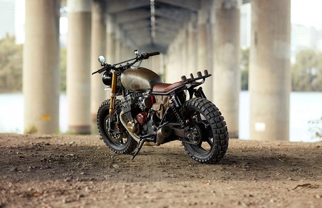 Honda cb750 nighthawk phiên bản zombie apocalypse - 11