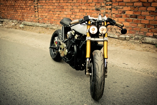 Honda cb750f2 cafe racer mạ vang tai sai gon - 5